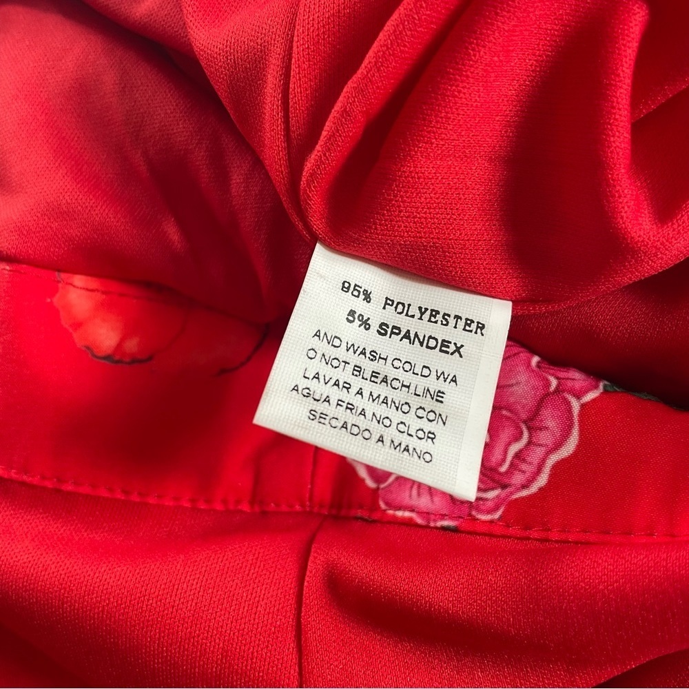 Chicways red floral cold shoulder Romper with adjustable straps size Medium - Picture 9 of 13
